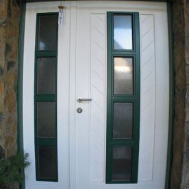 Maßmöbel, begehbare Schränke oder die Küche vom Tischler